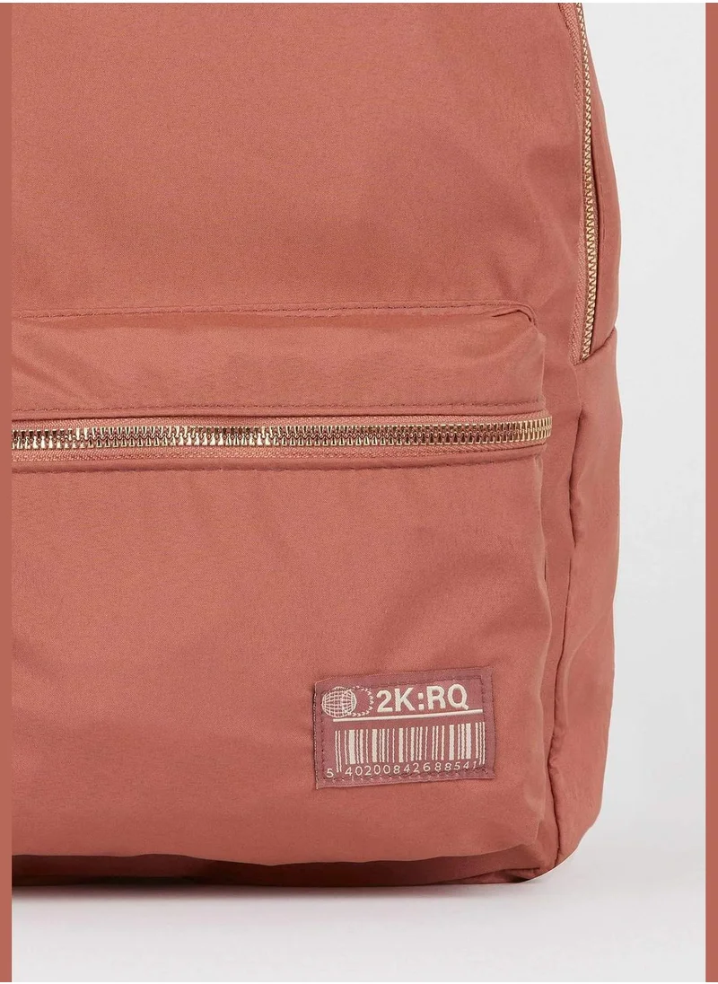ديفاكتو Basic Front Pocket Backpack