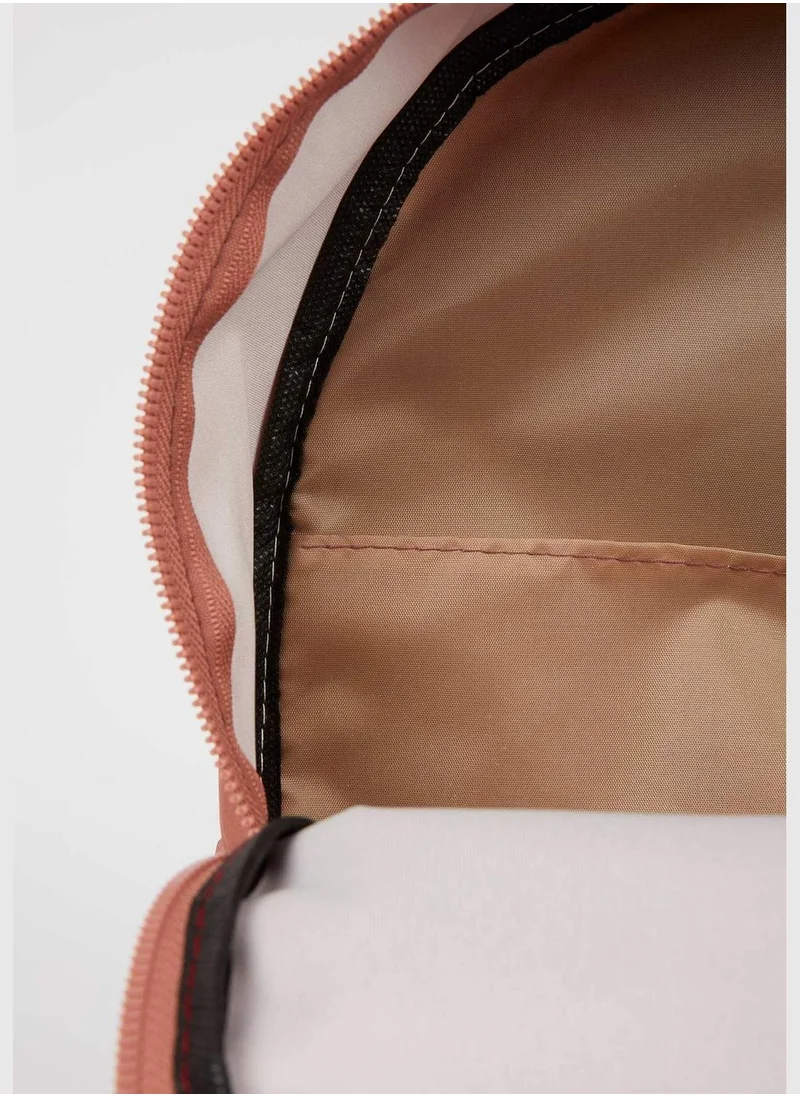 ديفاكتو Basic Front Pocket Backpack