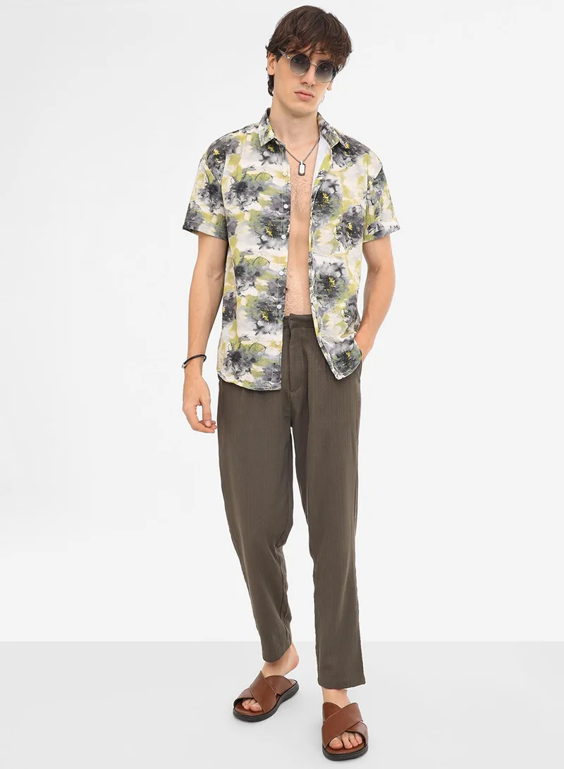 Campus Sutra Men's Navy Blue & Powder White Smudged Botanical Shirt