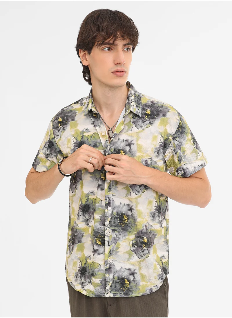 كامبوس سوترا Men's Navy Blue & Powder White Smudged Botanical Shirt