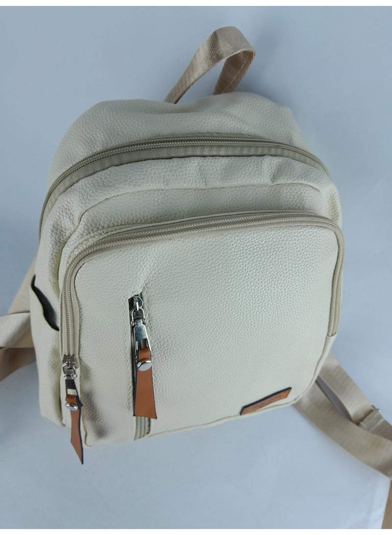 Women's beige leather backpack - Image 4