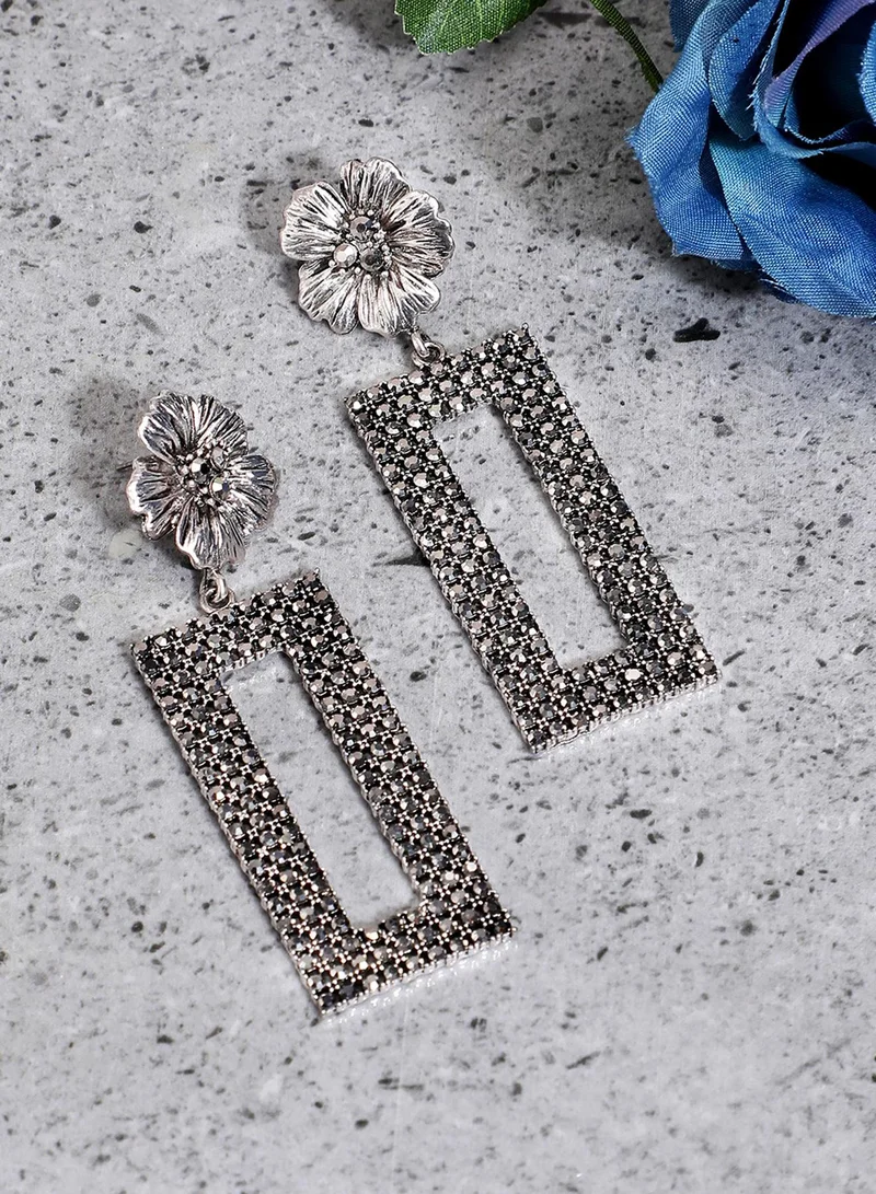 SOHI Daisy Intricate Geometric Artificial Drop Earring Jewellery