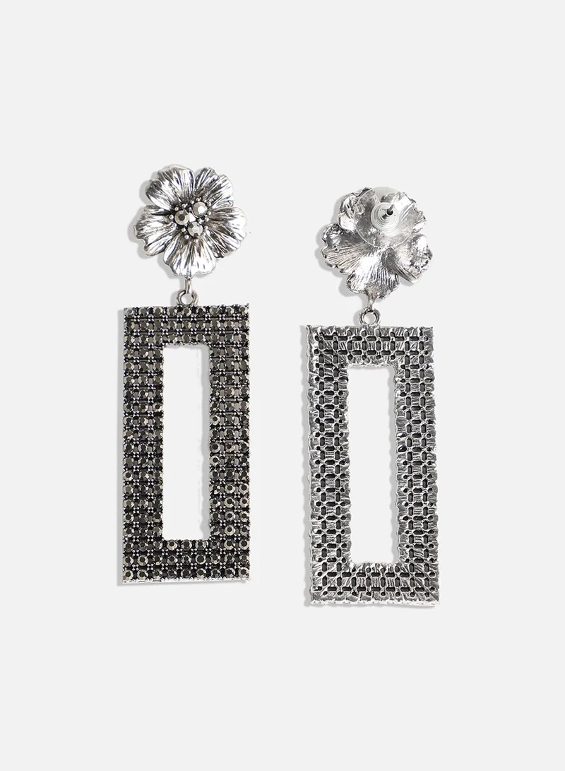 SOHI Daisy Intricate Geometric Artificial Drop Earring Jewellery