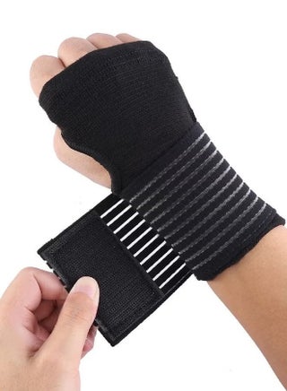 2Pcs Wrist Hand Brace Elastic Support with Adjustable Strap Ideal for Carpal Relief Tendonitis Sprains Injury or Sports Use no Metal bar Without inhibiting Flexibility Left Right Black - view 2