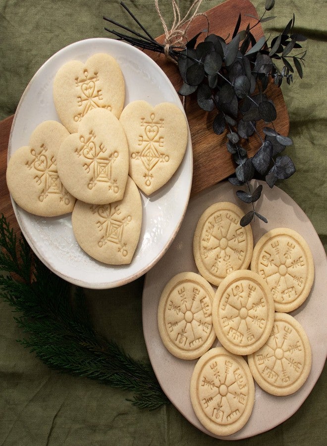 Bakerlogy Set of 2 Icelandic Magical Stave cookie cutters (Designs: Love Charm Astarstafur & Runic Compass Vegvisir), 2 pieces - Bakerlogy - Image 3