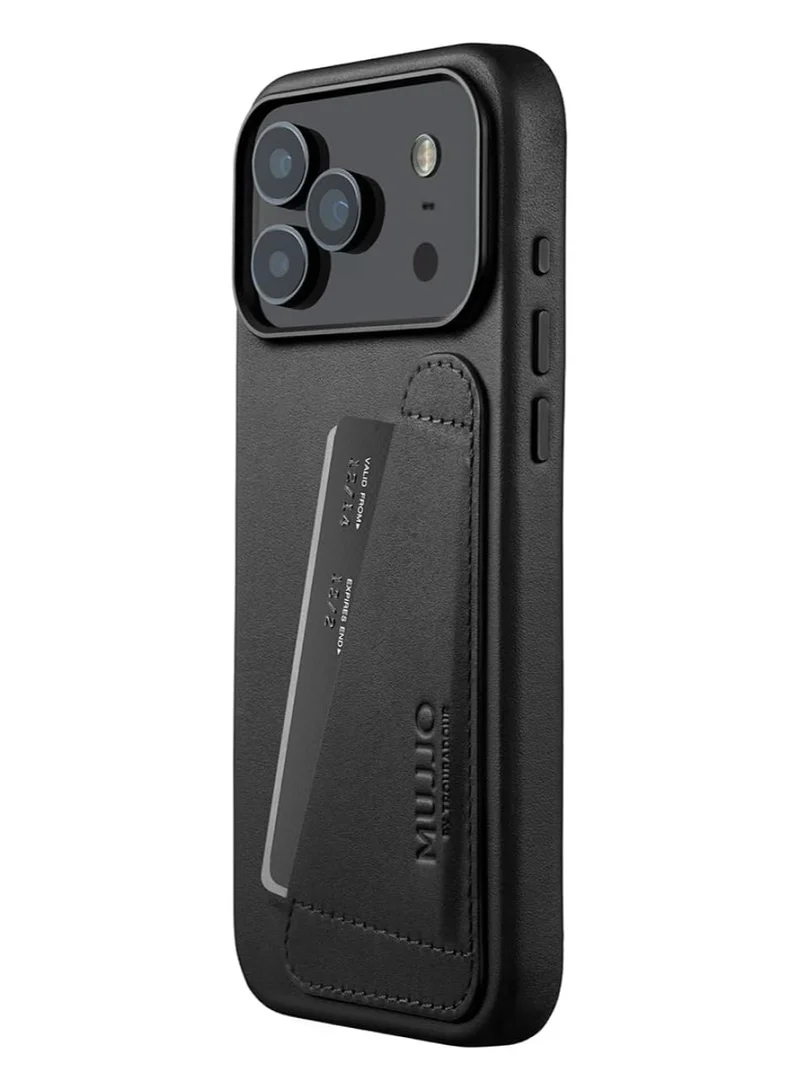 Mujjo iPhone 17 Pro Wallet Case - Black With Magsafe. Crafted From Premium Leather, This Luxurious Case Combines Elegance and Durability, Providing a Sleek, Sophisticated Look While Offering Superior Protection.