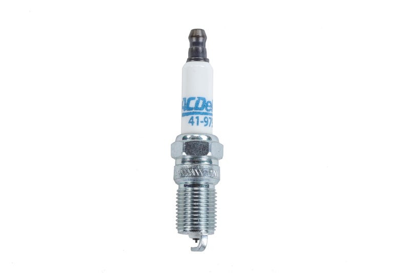 ACDelco 41-979 Professional Platinum Spark Plug by ACDelco - Image 1
