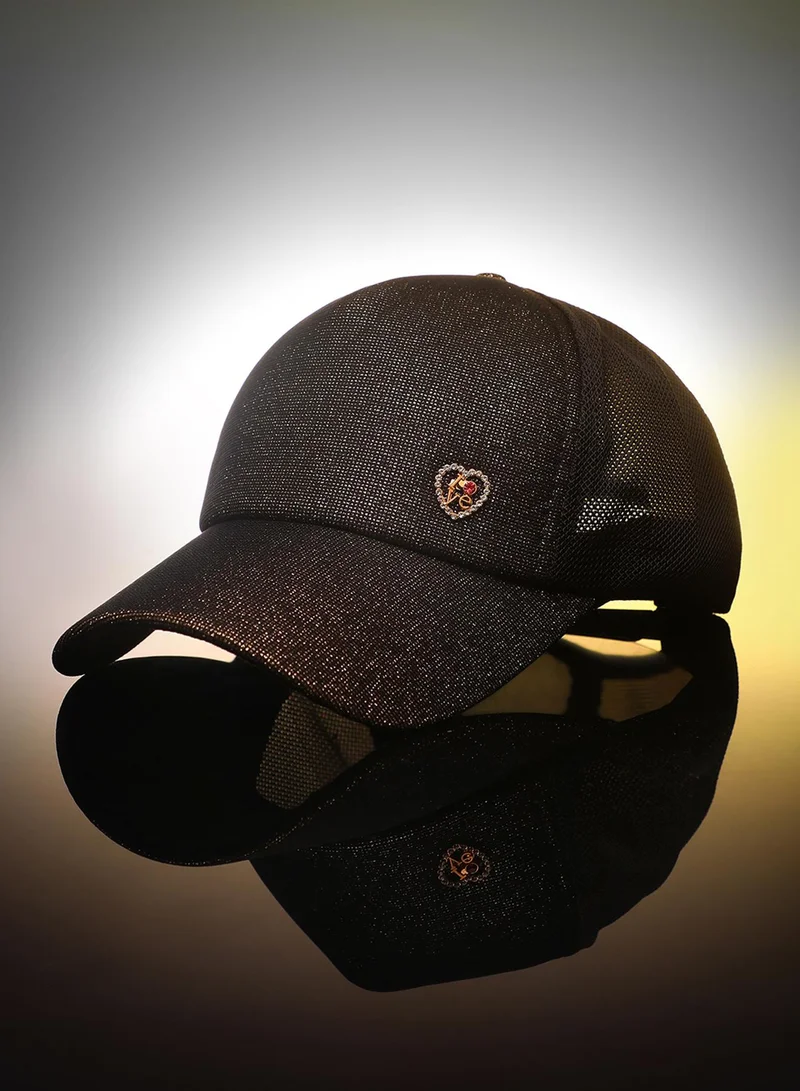 صوص هاوت كاب بيسبول مزين بالقلوب