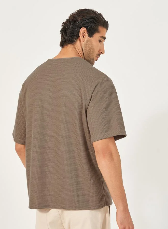 Styli Oversized Honeycomb Textured Knit T-Shirt