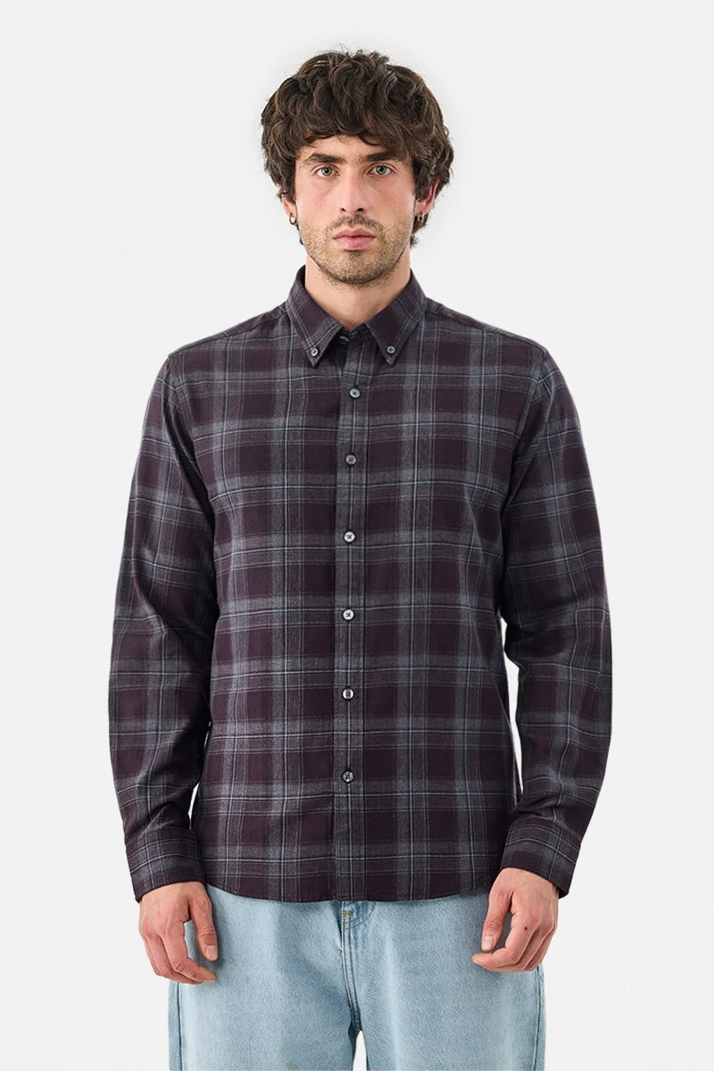 سنيتش قميص قطني % كاروهات بقصة ضيقة