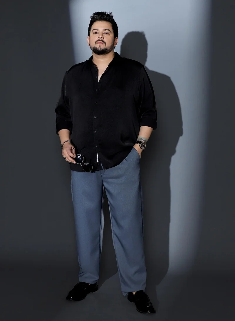 انستافاب بلس Instafab Plus Men Crushed-Textured Shirt | Spread Collar , Long Cuffed Sleeves | Button Closure , Curved Hem | Solid Textured Material | Woven Fabric For Casual & Daily Wear | Onyx Black