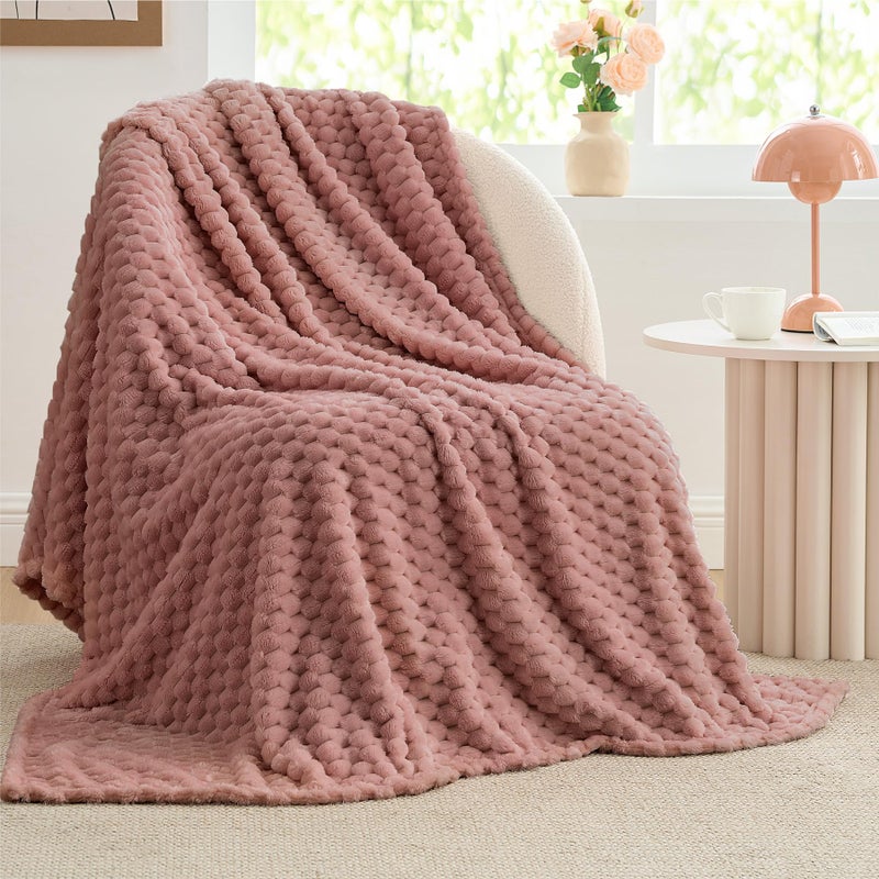 BEDELITE Fleece Blanket - 3D Jacquard Decorative Dusty Pink Throw Blankets for Couch & Bed, Soft and Cozy Warm Plush Fluffy Blanket All Seasons Suitable, 50x60Inches - Image 1