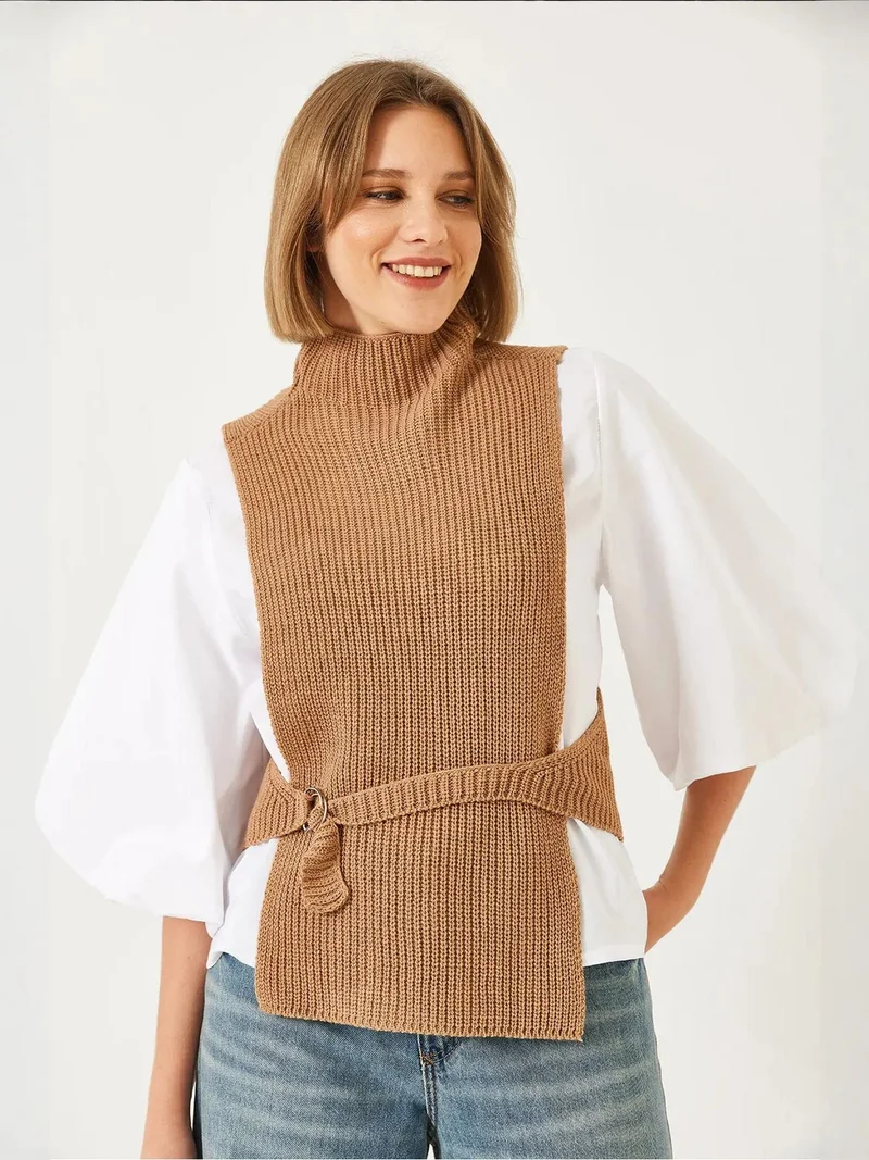 Bianco Lucci LUCCI Textured Ribbed Turtleneck Top with Bow