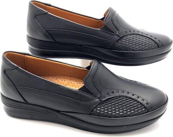 Derilax Leather Full Women's Mother's Shoes  - Image 4