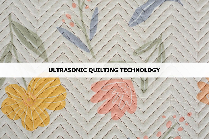 VAS COLLECTIONS Ultrasonic Bedcover Bedsheet Quilt Bedspread with 2 King Size Pillow Covers 90 x 100 inches Floral Printed Decorative Bed Cover King Size (Off White & Pink) - Image 5