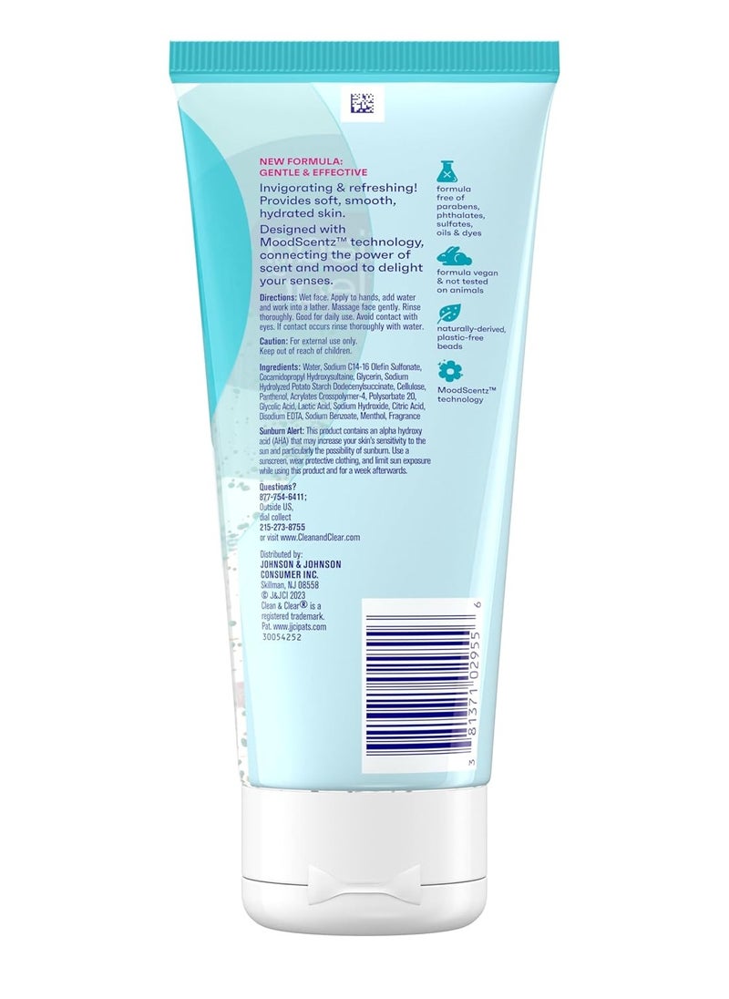 CLEAN & CLEAR Deep Action Exfoliating Cleanser with Pro-Vitamin B5 Oil Free Face Wash, 7 fl oz  - Image 4