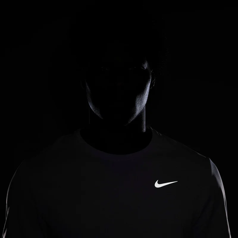 Nike Men's Miler Dri-FIT UV Running T-Shirt