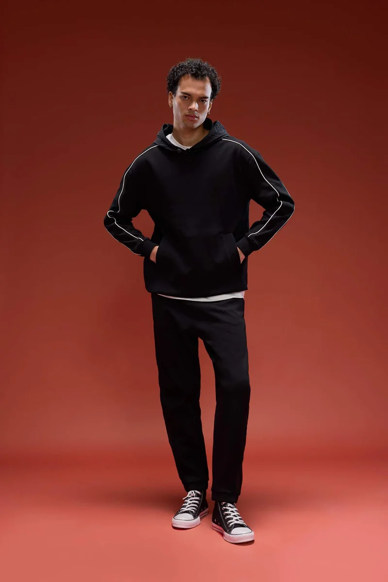 ديفاكتو Regular Fit With Pockets Joggings
