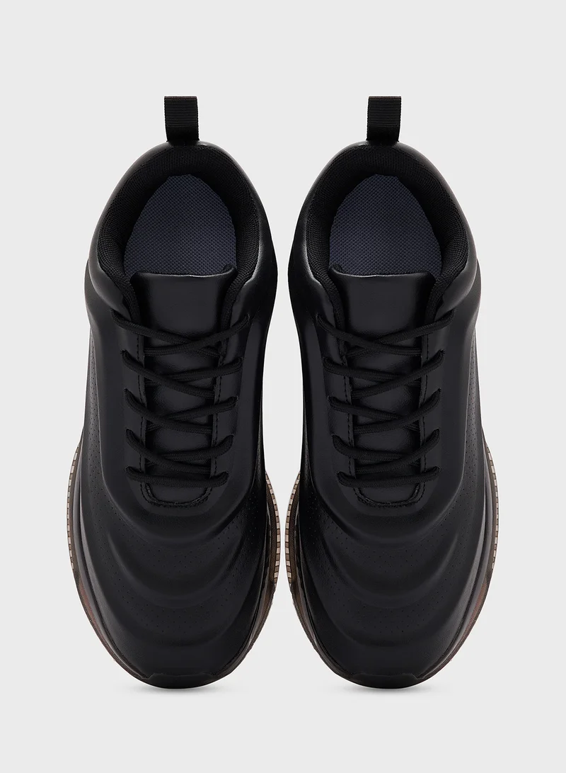 Seventy Five Casual Sneakers