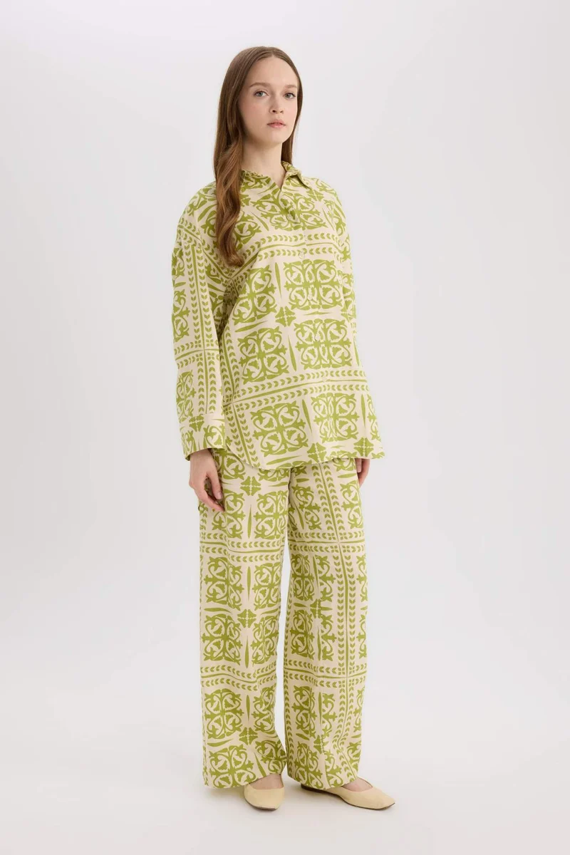 ديفاكتو Wide Leg Printed Linen Blend Trousers