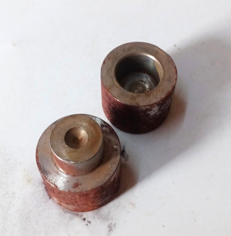 Barrel Hinges Weld on Gate Hinges 45mm 1 Set Length 80mm  - Image 3