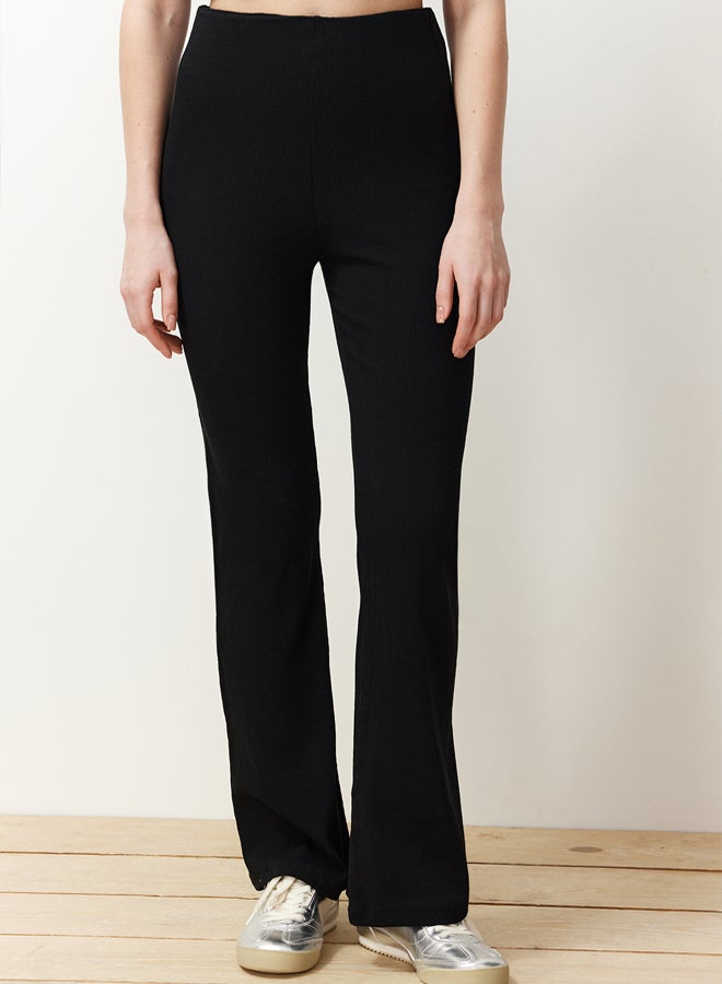 trendyol Black Crop Crew Neck Ribbed Stretchy Knitted Blouse and Pants Top and Bottom Set TWOSS21AU0160  - Image 5