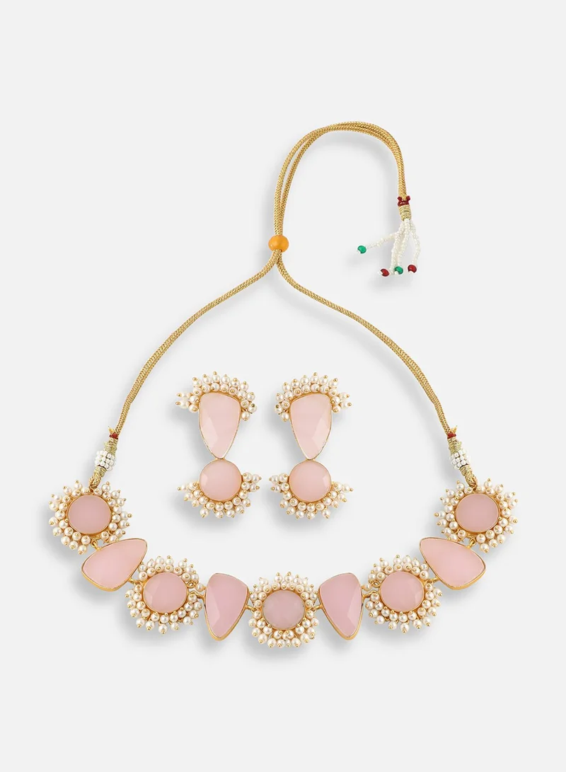 سوهي طقم قلادة وأقراط من الخرز الحجري المطلي بالذهب