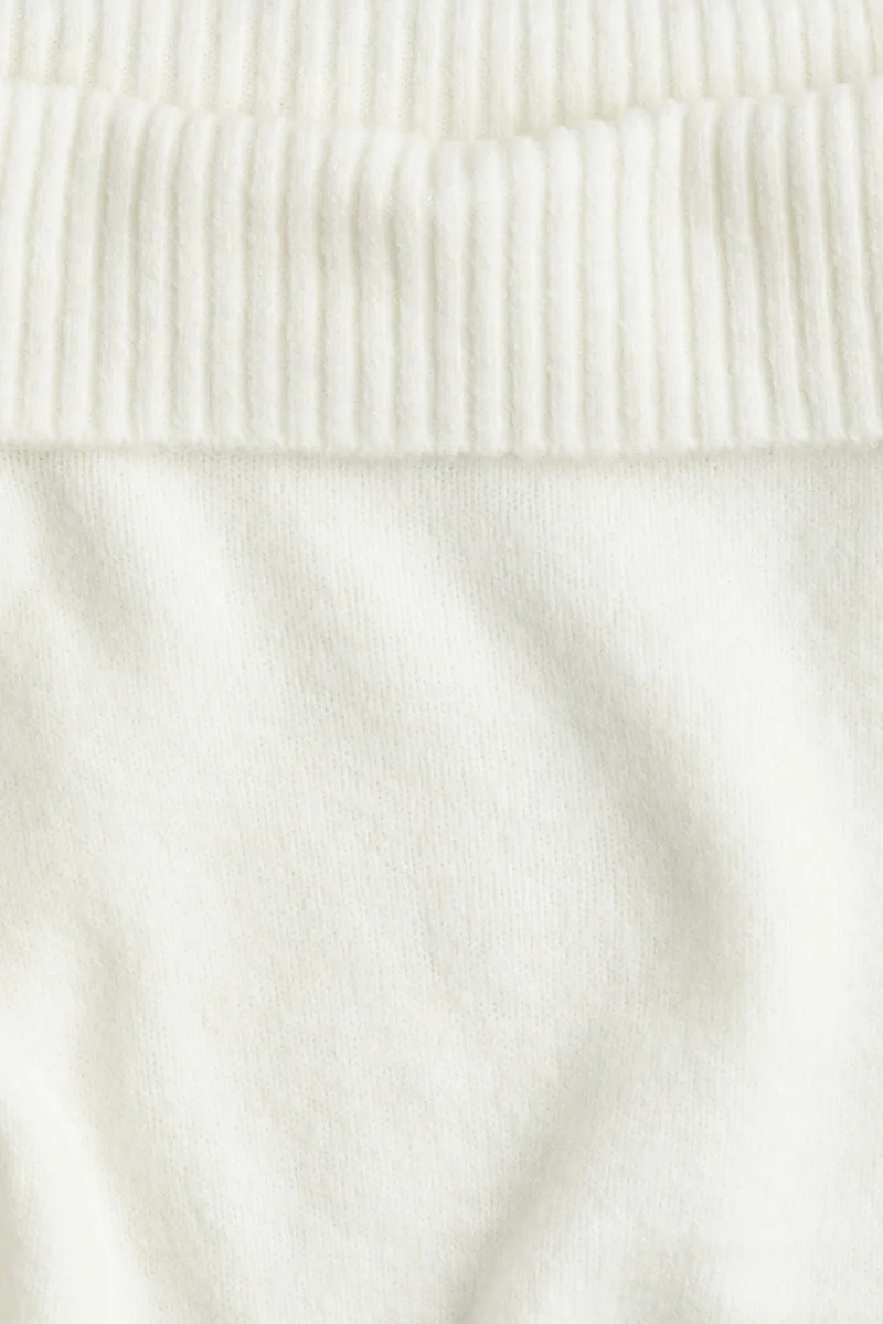 H&M Off-the-shoulder jumper