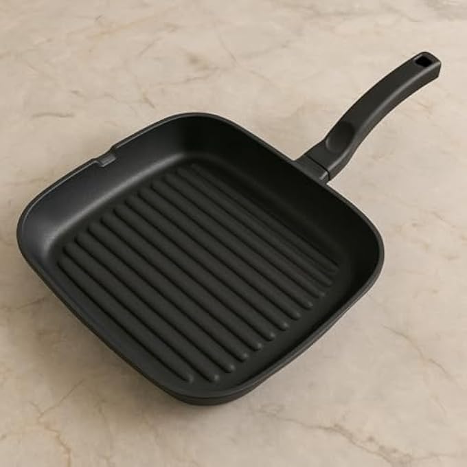 BS Prof Grill Pan 26X26 Cm  Optima NonStick Square Grill With Fixed Black Handle  Durable DieCast Aluminum  Kitchen Accessory For Grilling Meat  Veggies  EcoFriendly Cookware - Image 3