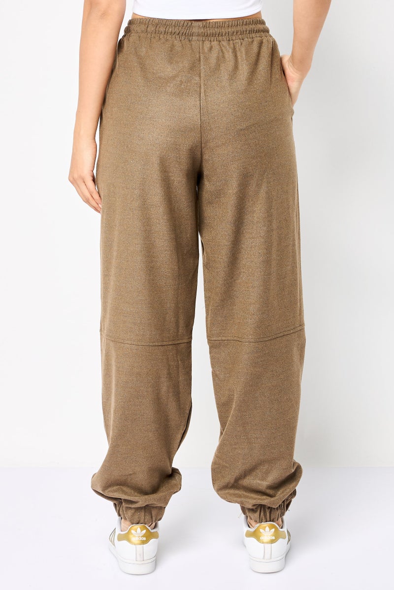 KOTON سروال جوجر نسائي بقصة عادية، بني - Image 4