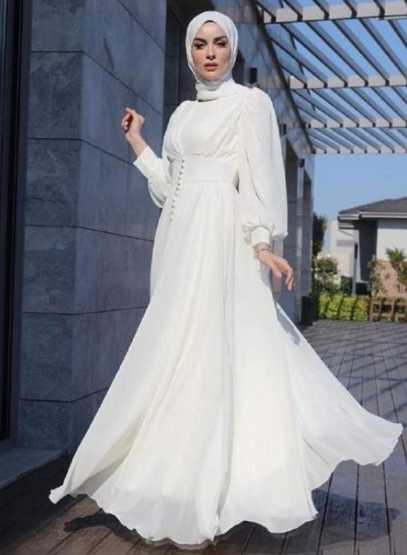 Women's chiffon dress for veiled women