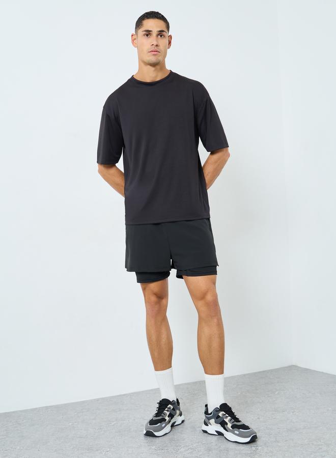 ستايلي اكتيف تيشيرت واسع بطبعة جرافيك - Image 3