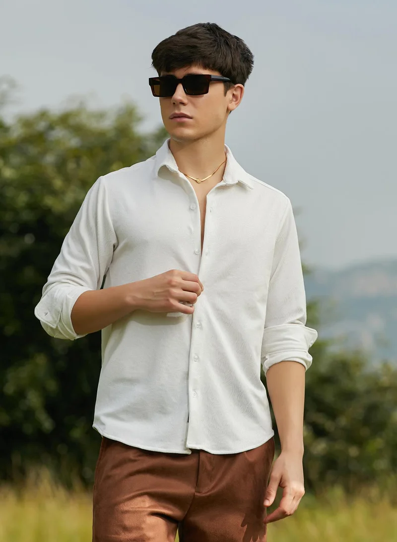 Campus Sutra Men's Chalk White Crimp-Tactile Shirt