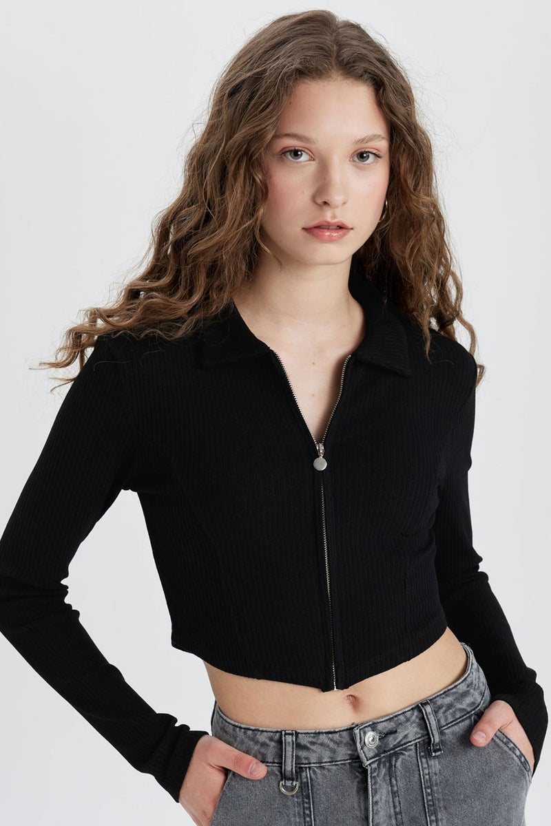 DeFacto Woman Slim Fit Polo Collar Camisole Cardigan - Image 1