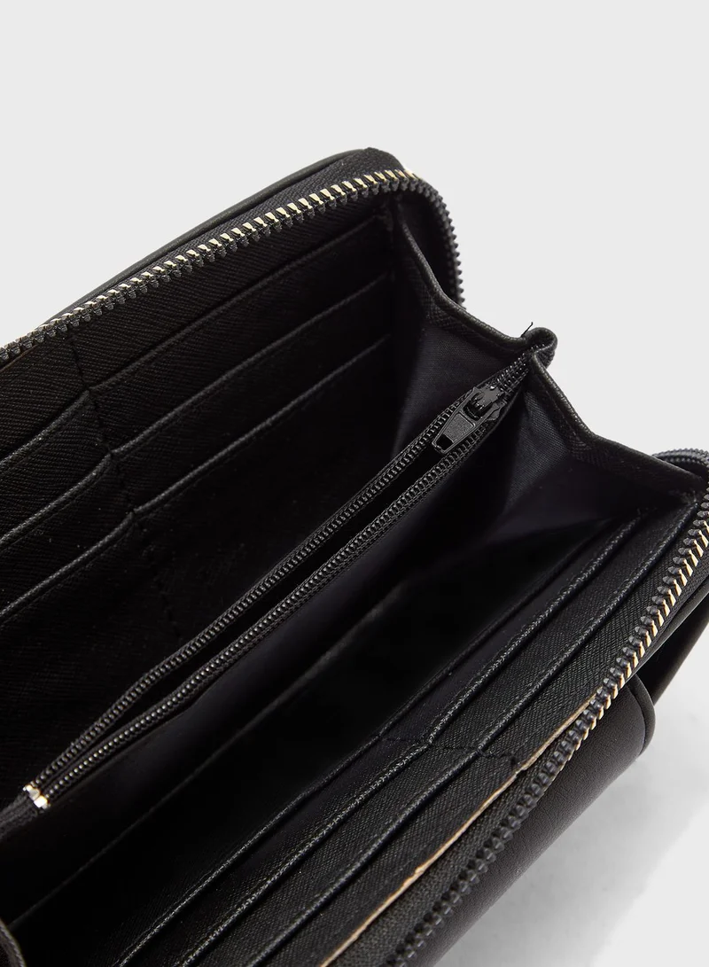 DeFacto Plain Clutch