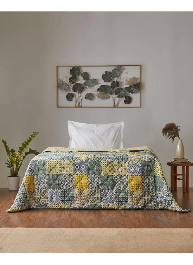 Chumbak Egypt Patchwork Yellow Comforter - Single Bed