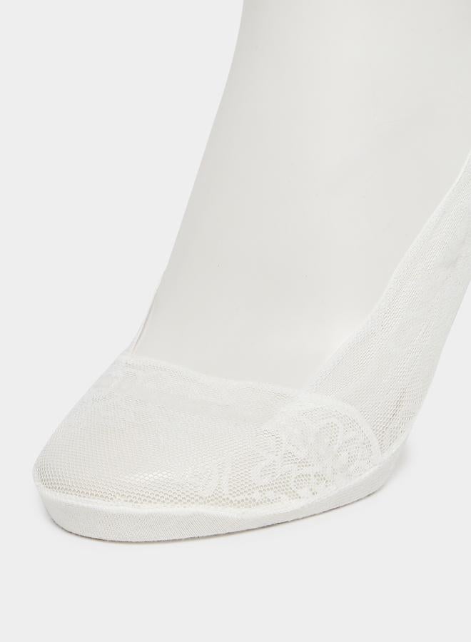 Styli Pack of 2 - Lace Trim No-Show Socks - Image 3