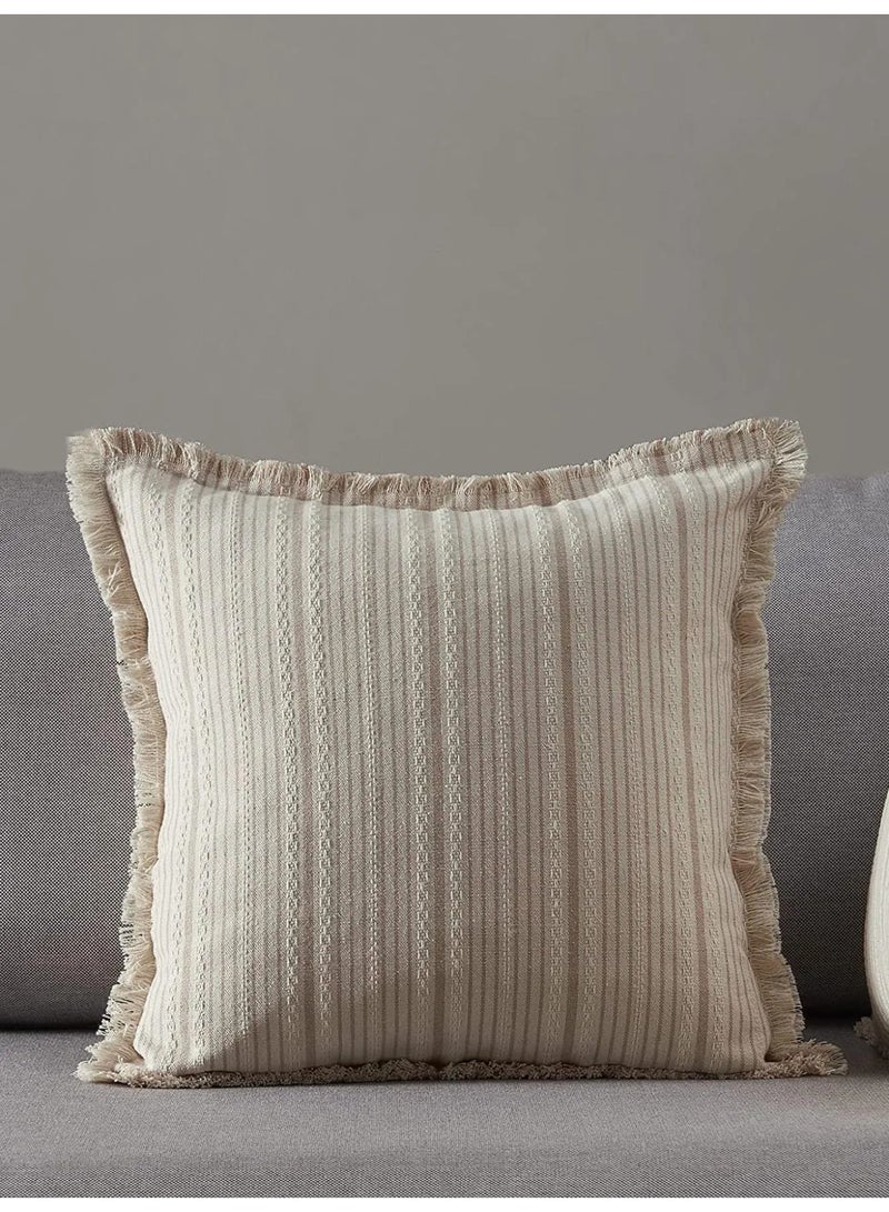 غطاء وسادة قطعه واحده بألوان حيادية أنيقة تناسب الديكور العصري والبوهيمي مصنوعه من قماش ناعم بملمس مريح قطعه واحده مقاس  45*45 - Image 1