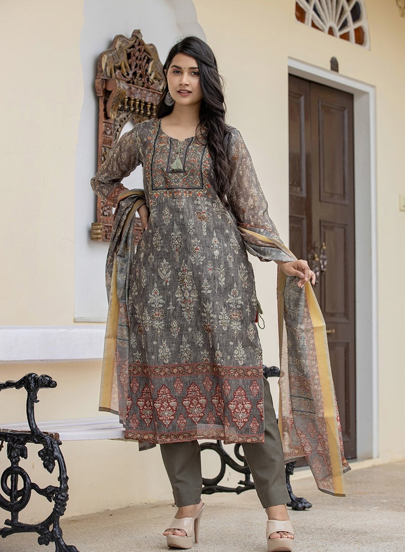 Swadesh Souq Grey-Green Chanderi Digital Printed Kurta Pant Set with Dupatta - Image 3