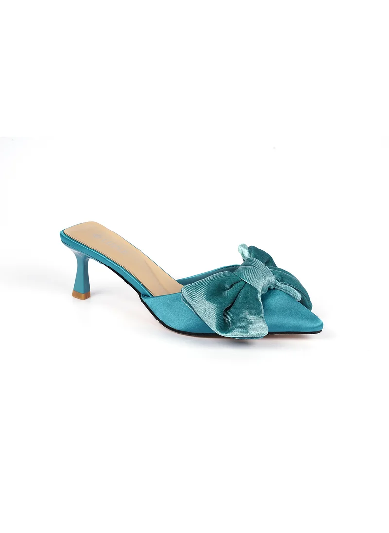 كيوبل Womens heeled mules