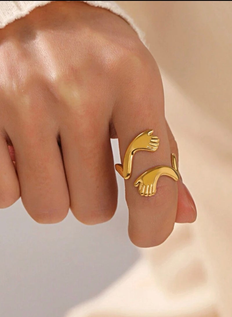 إيكوال خاتم نسائي من الاستانلس ستيل مطلي باللون الذهبي بمقاس موحد - Image 2