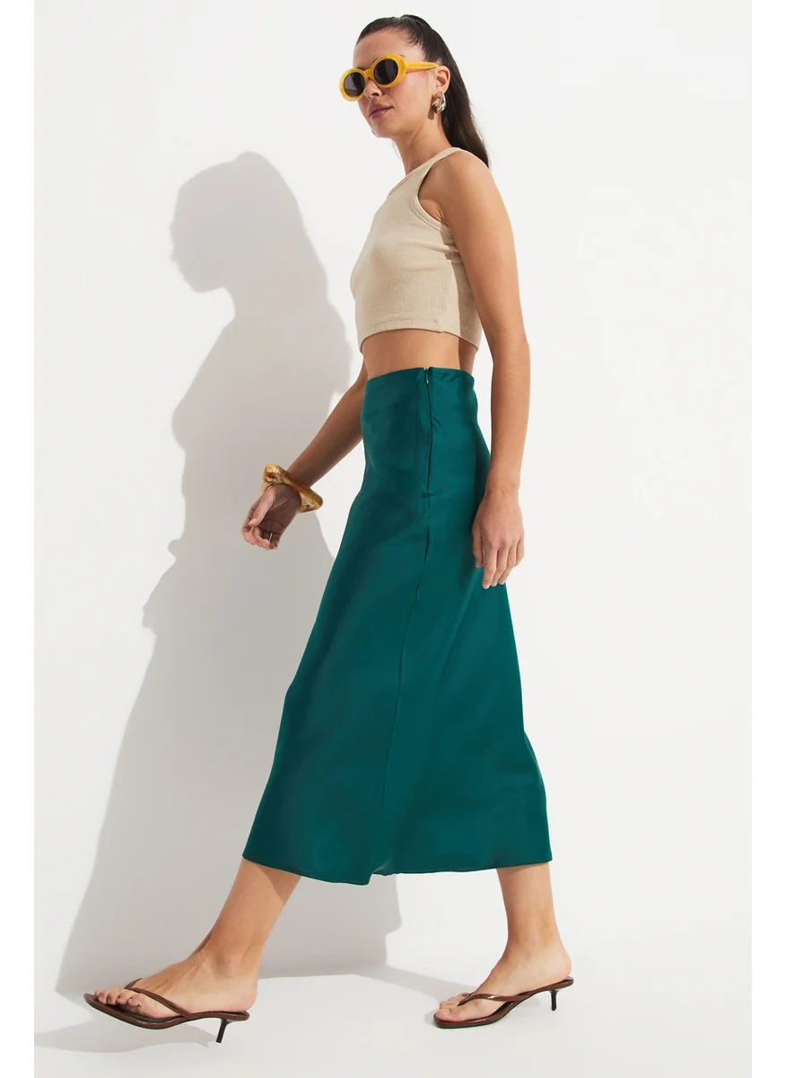 JUNE Satin Skirt