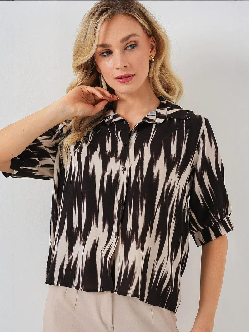 BIG DART BDART Patterned Cropped Shirt with Button Closure