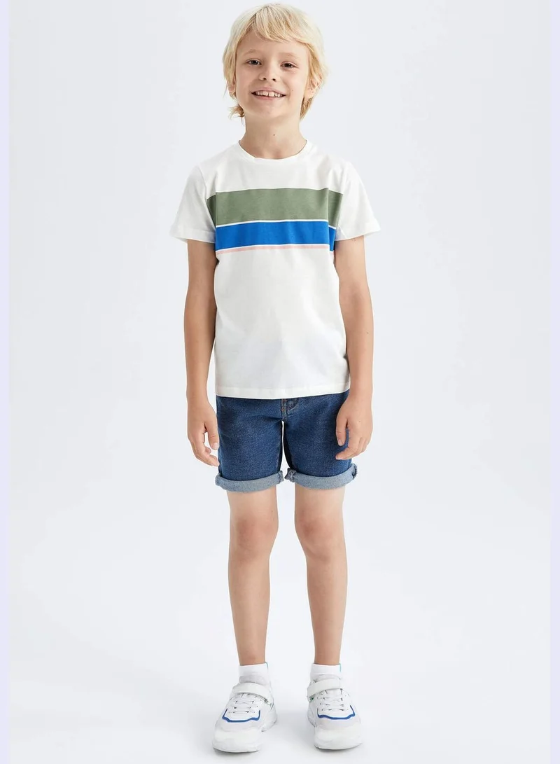ديفاكتو Boy Regular Fit Crew Neck Short Sleeve T-Shirt