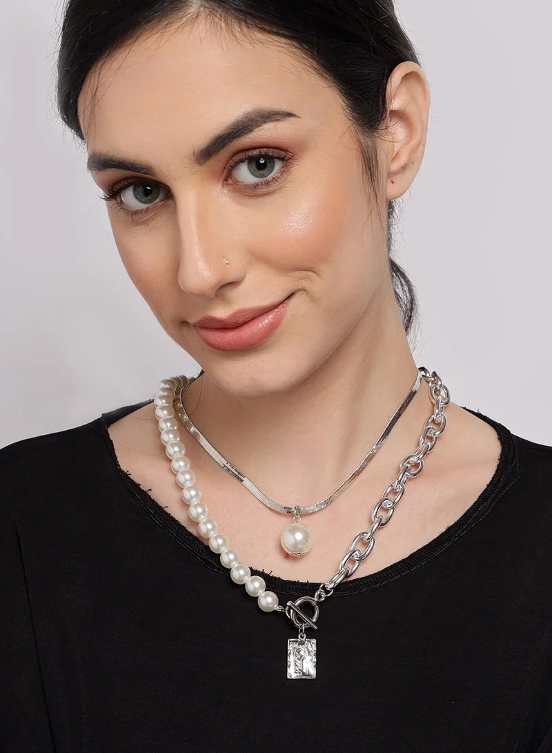 SOHI White Layered Artificial Chain Necklace Jewellery