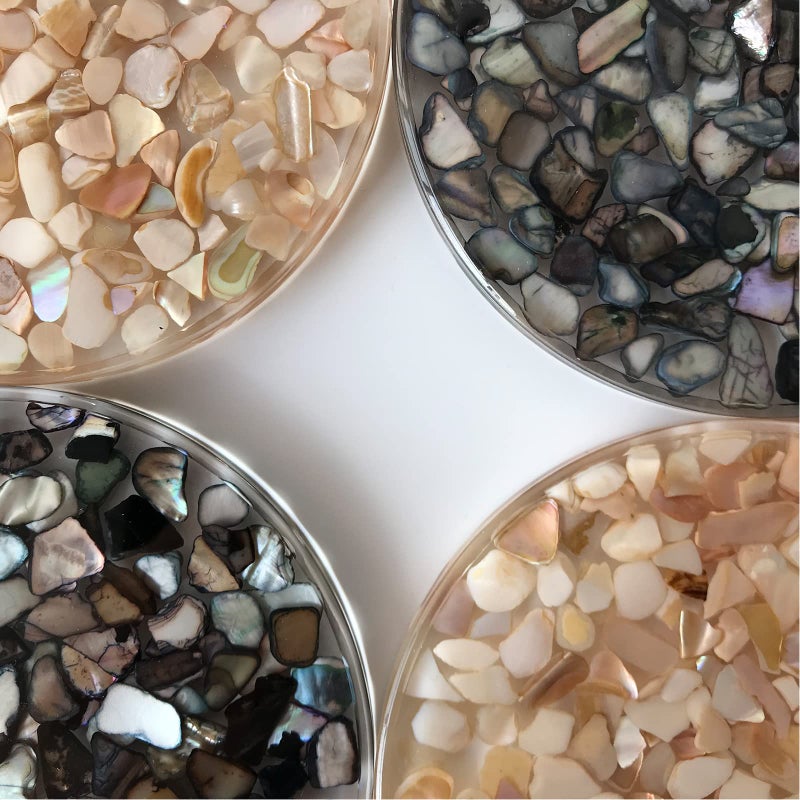 fanhuashijn الوقايات الراتنج للمشروبات السوداء السوداء: Clear Handmade Cup Heads الفريدة من نوعها شاطئ الوقايات التي يتم وضعها مع Mother Pearl for Table Outdoor Desk (مجموعة من 4)  - Image 3