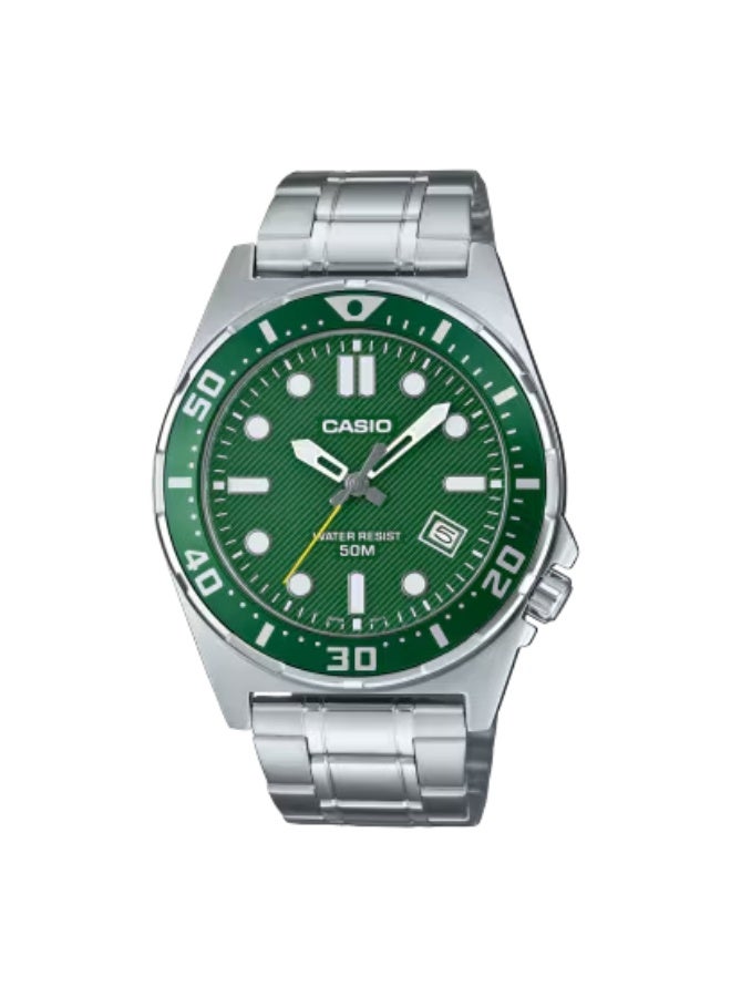 CASIO Men's Stainless Steel Analog Watch MTD-135D-3AVDF - 43.6 mm