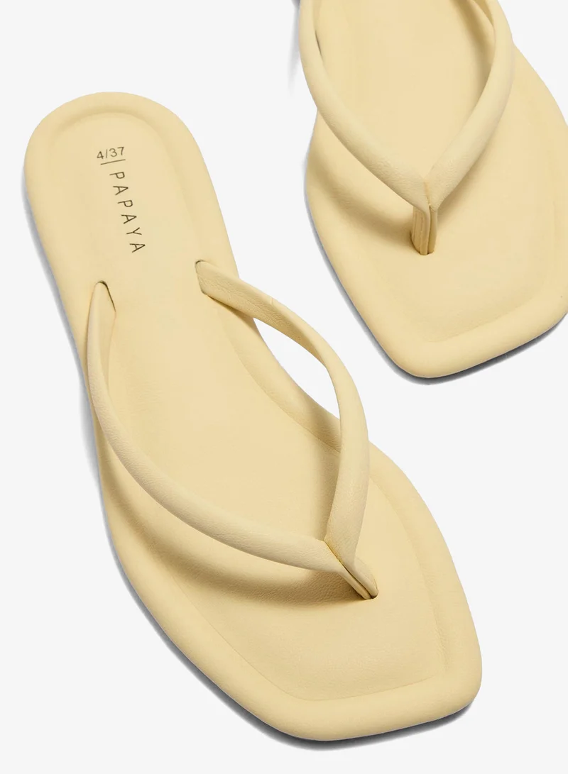ماتلان Yellow Toe Post Sandals