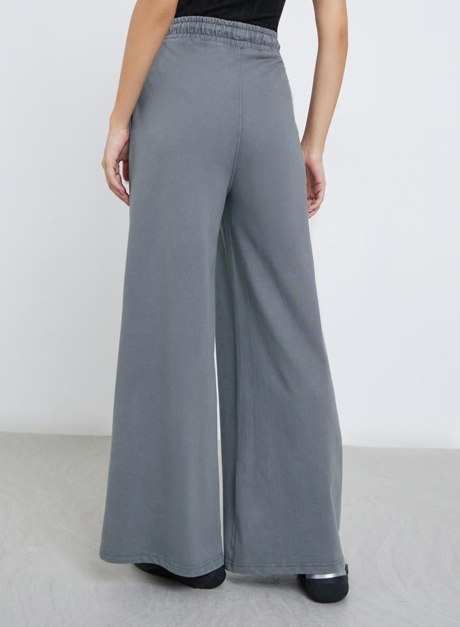 Styli Grey Wide Leg Joggers with Pintuck Detail - Image 4