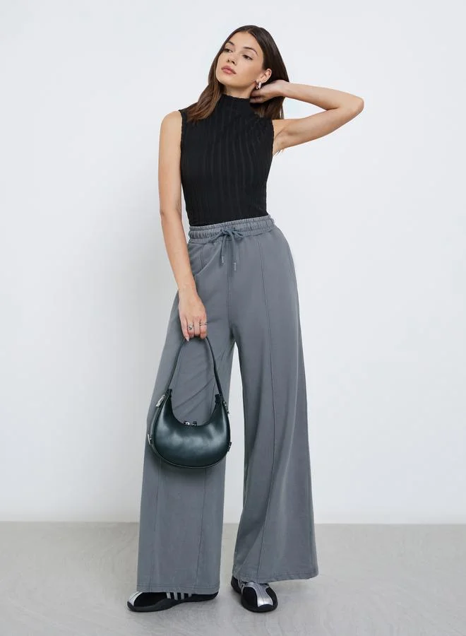 Styli Styli Grey Wide Leg Joggers with Pintuck Detail